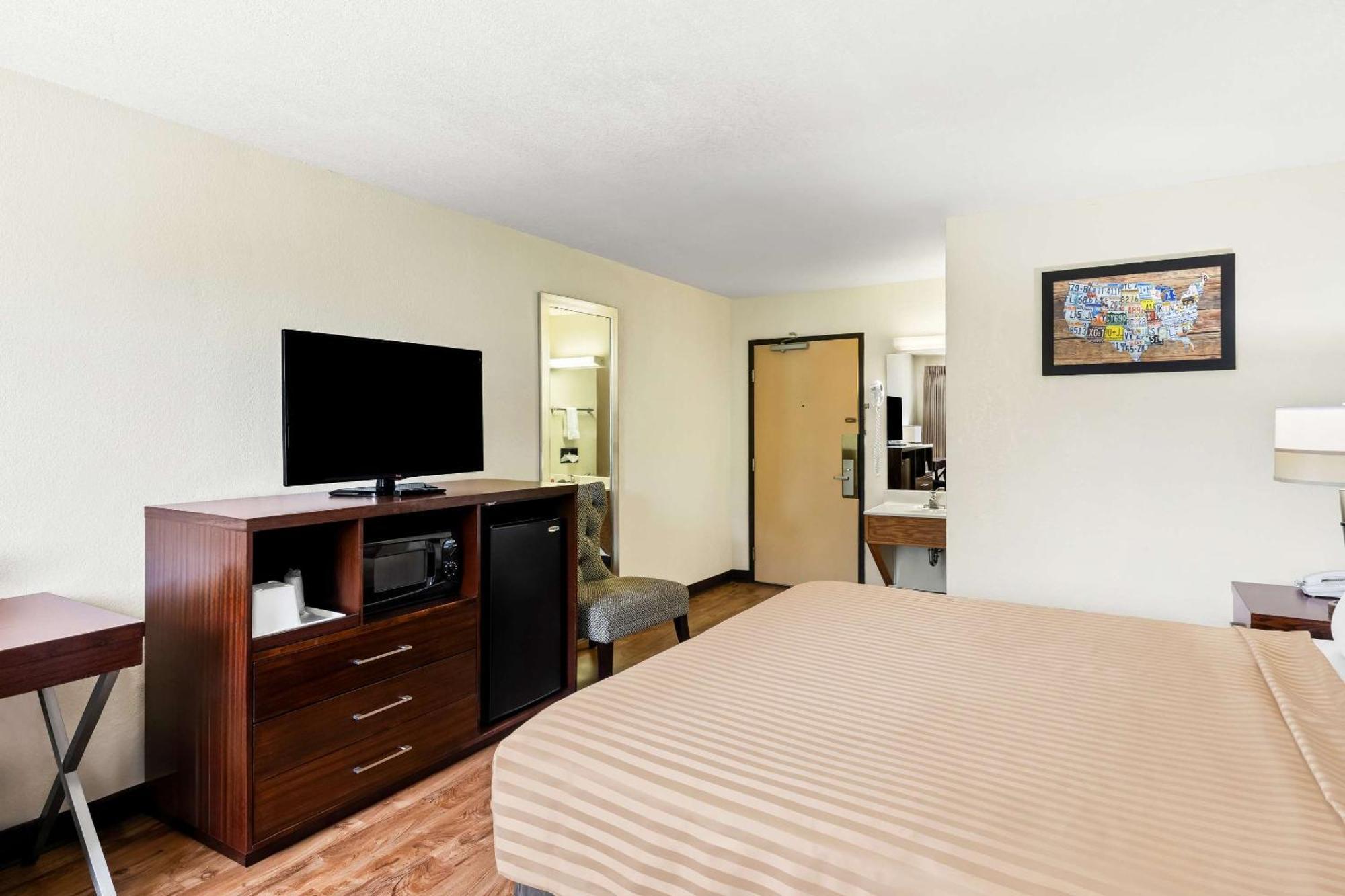 Econo Lodge Emporia Zewnętrze zdjęcie