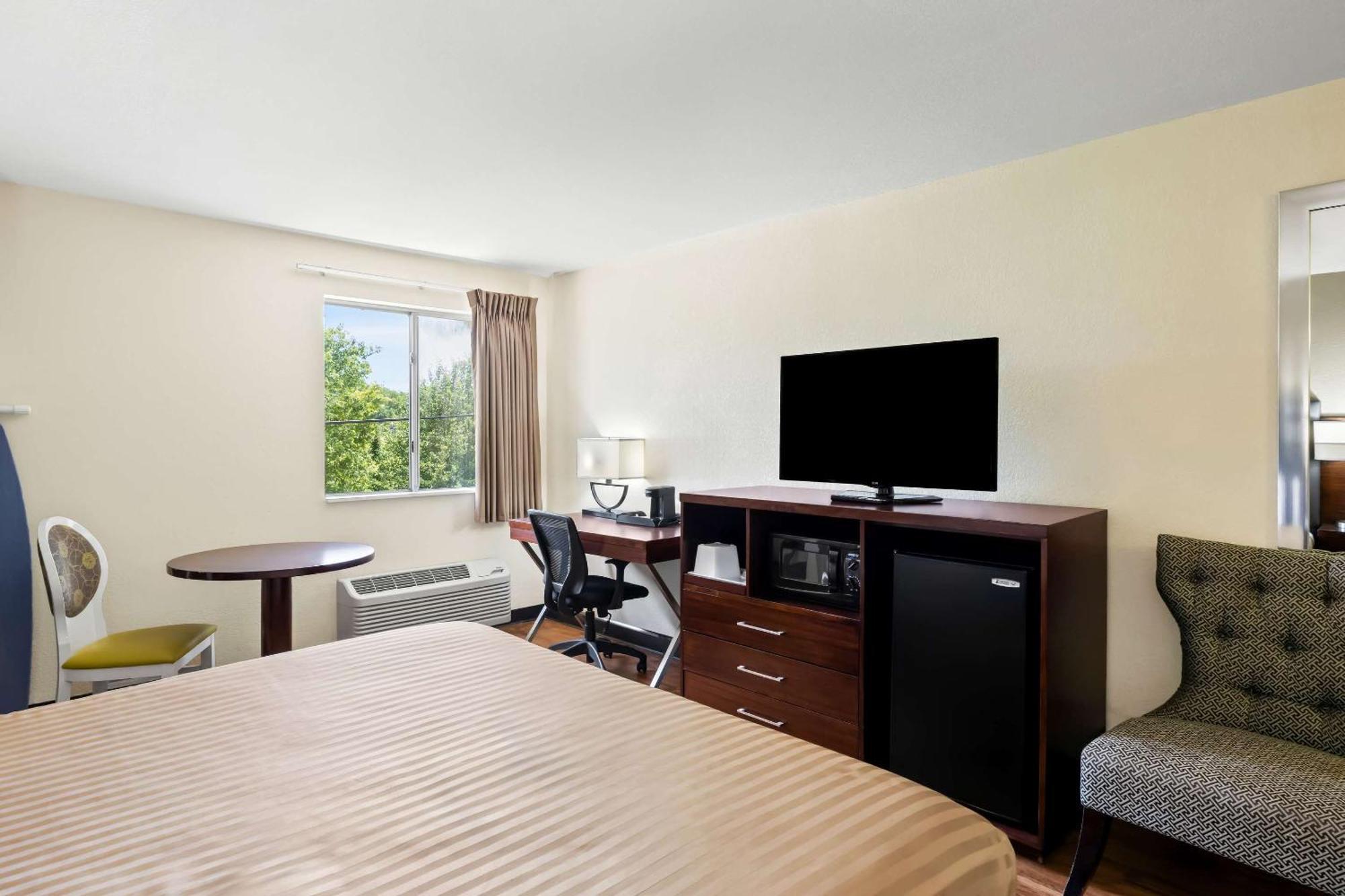 Econo Lodge Emporia Zewnętrze zdjęcie